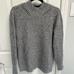Abercrombie & Fitch Sweater Medium